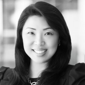 Shella Abe, Executive Search, Managing Director.