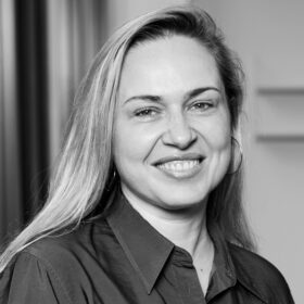 Cristine Amess, Executive Search, Principal.