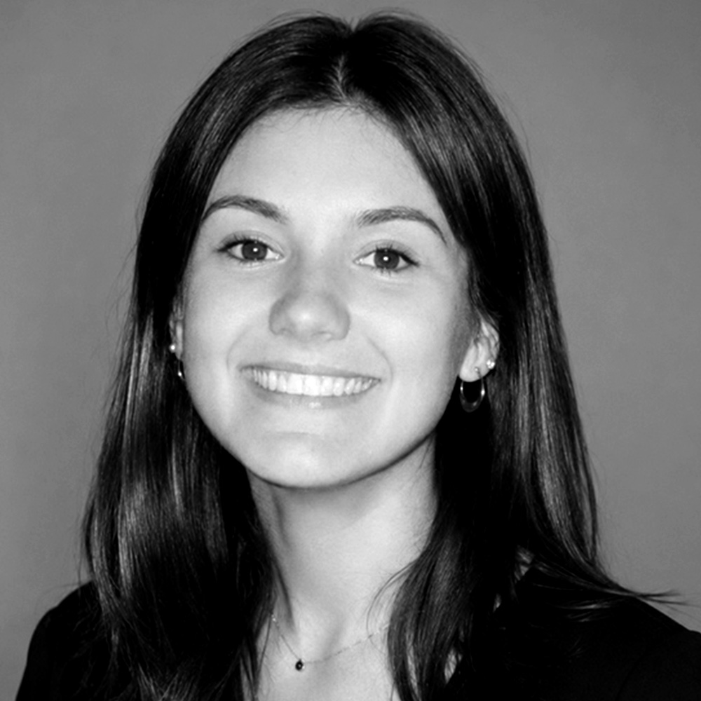 Sandy Martinovic, Senior Associate, Executive Search.